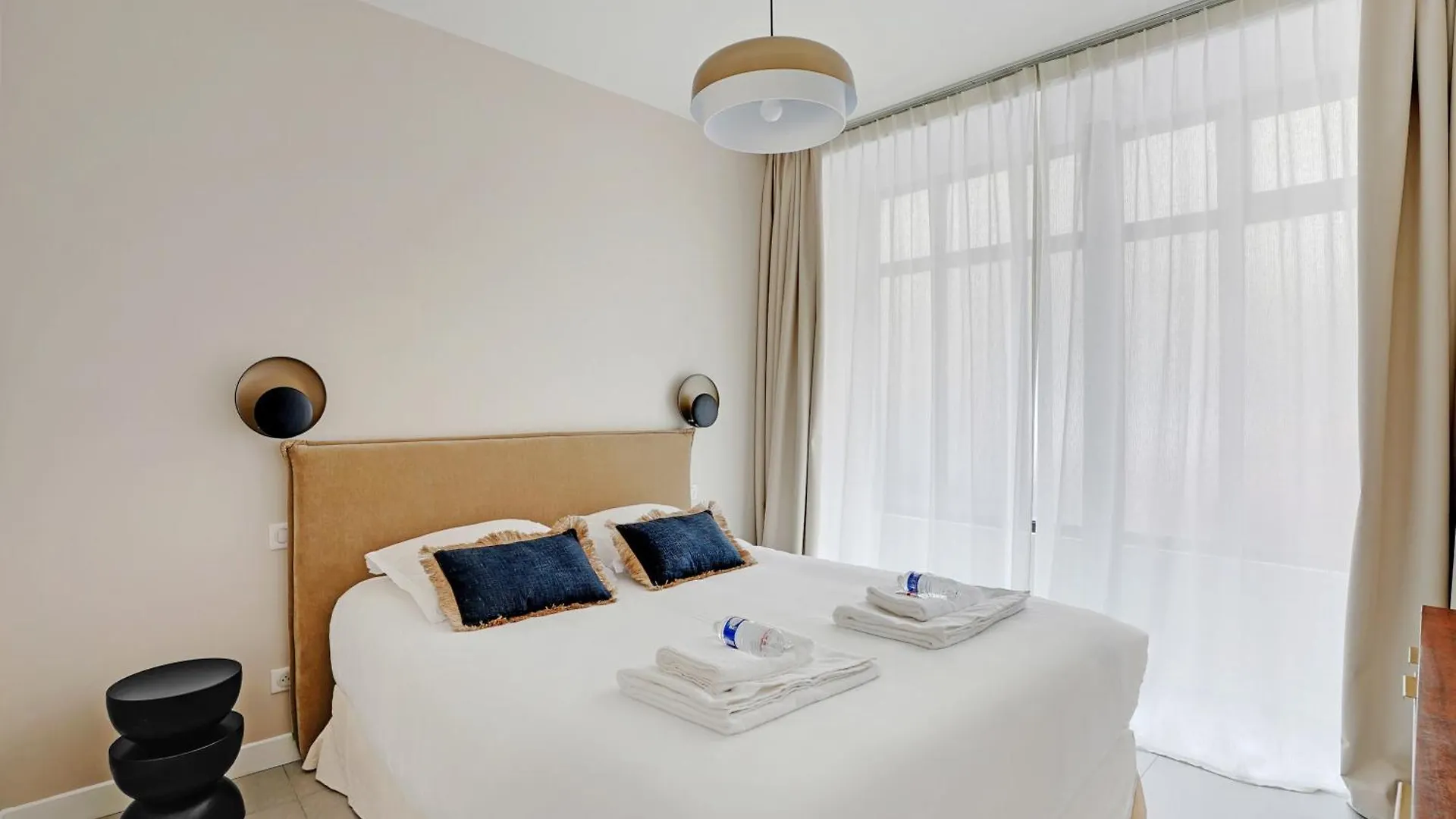 Modern -accor Arena Bercy 1br-4p